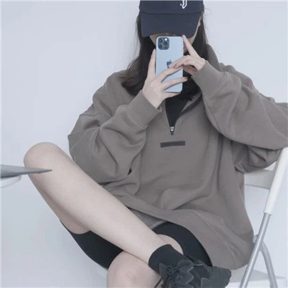 Essentials Kapüşonlu Beden